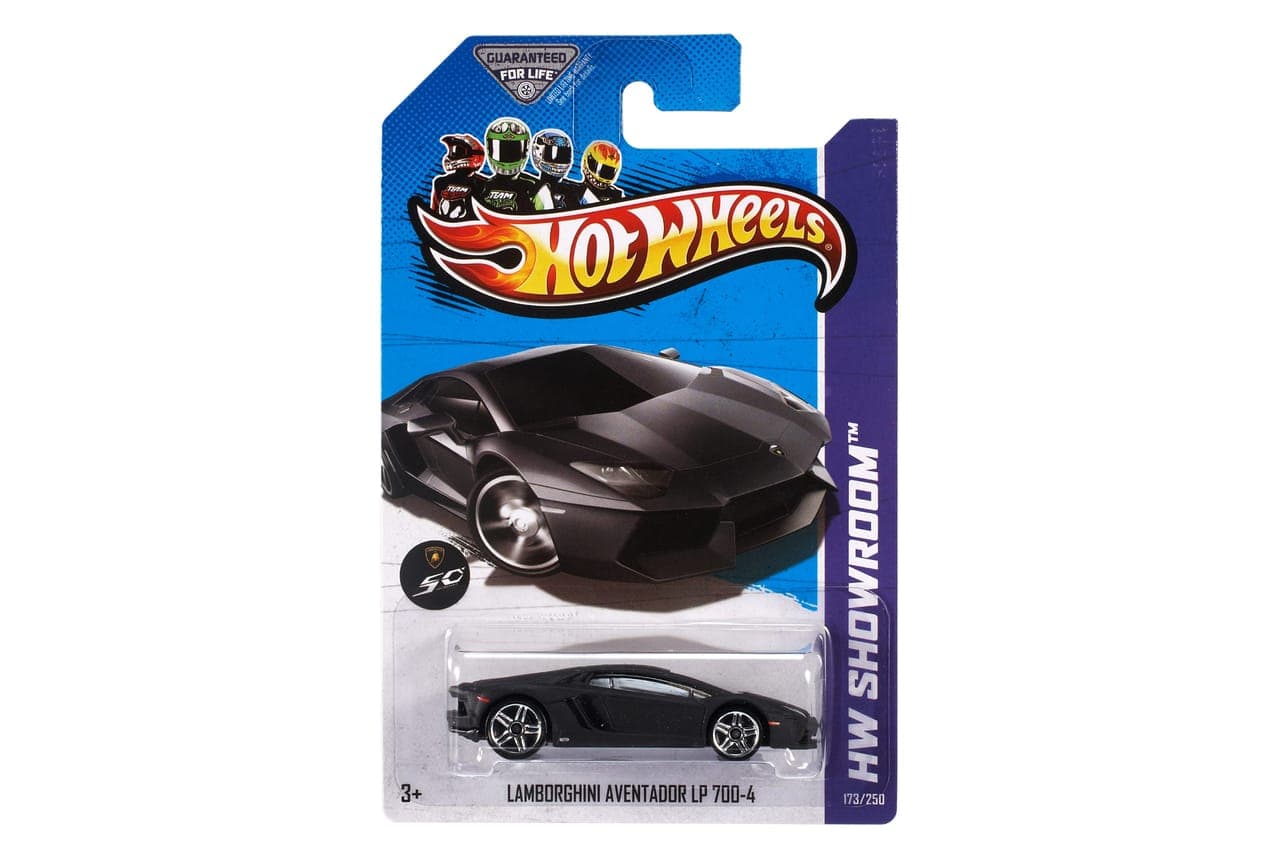 Lamborghini Aventador LP 700-4 2