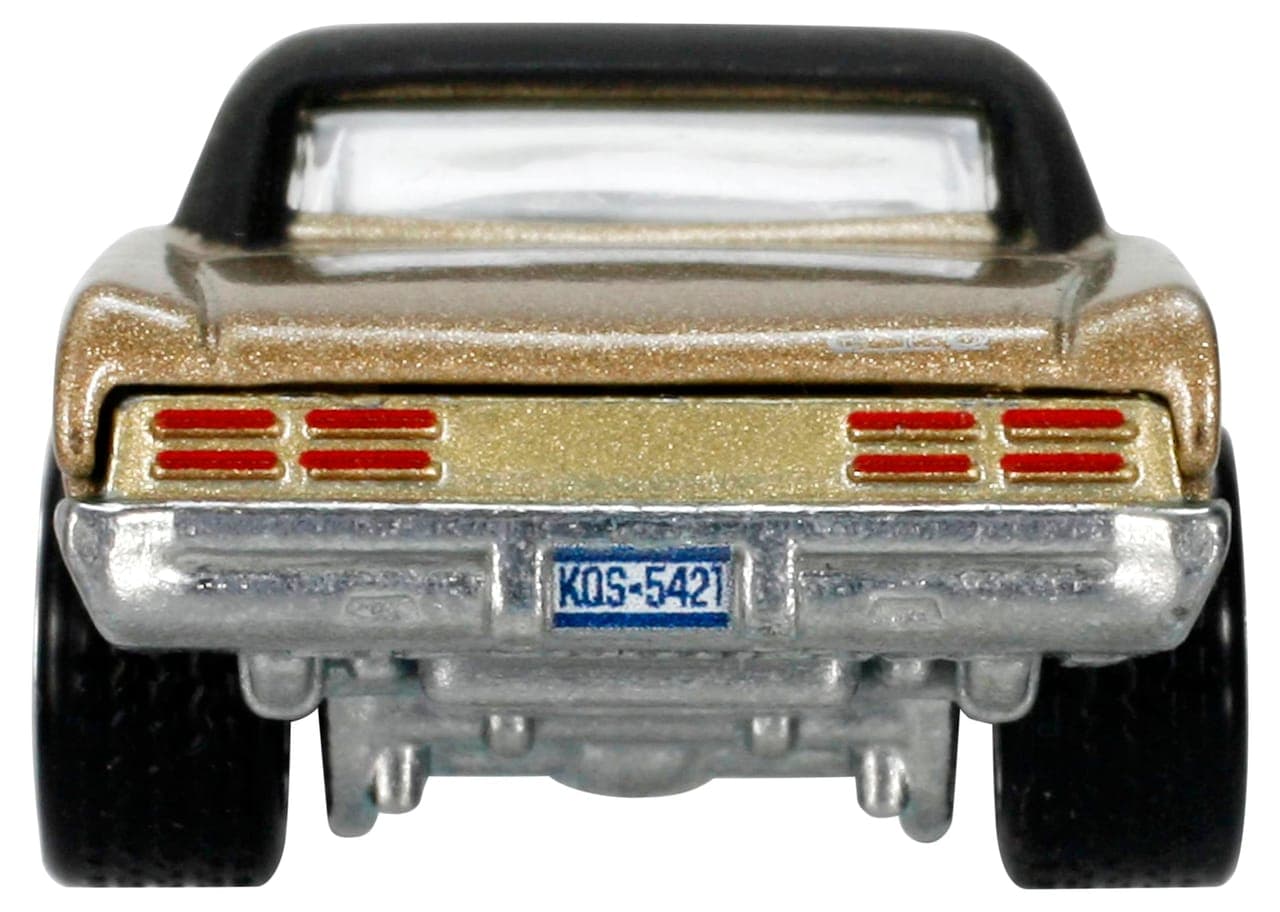 '67 Pontiac GTO 9