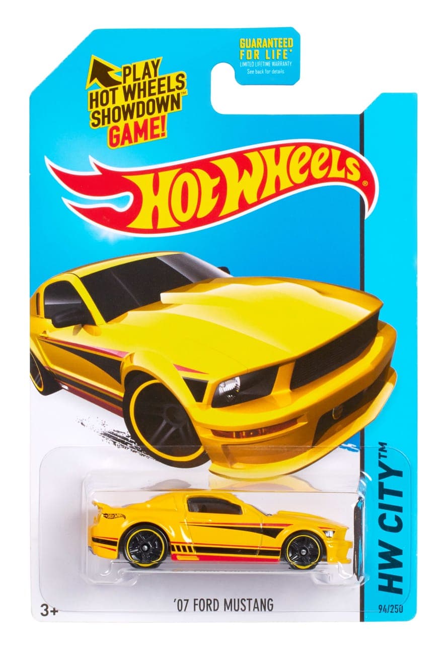 '07 Ford Mustang 2
