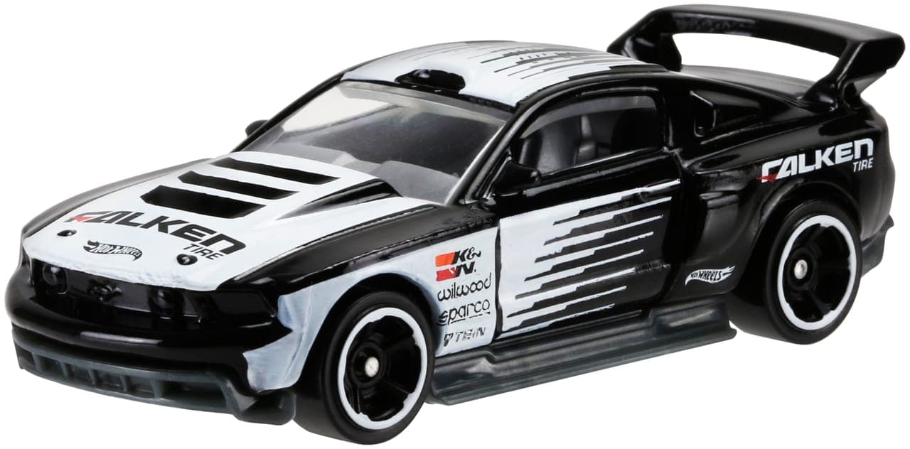 Custom '12 Ford Mustang