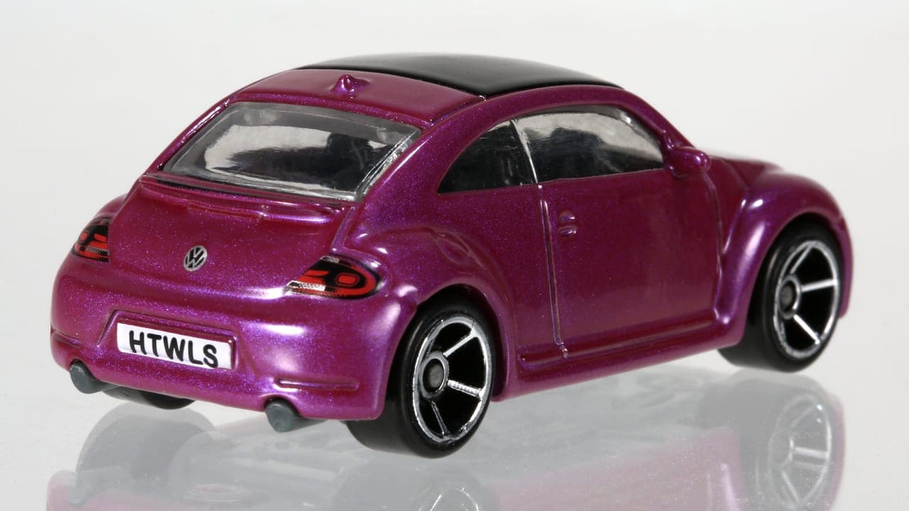 2012 Volkswagen Beetle 2