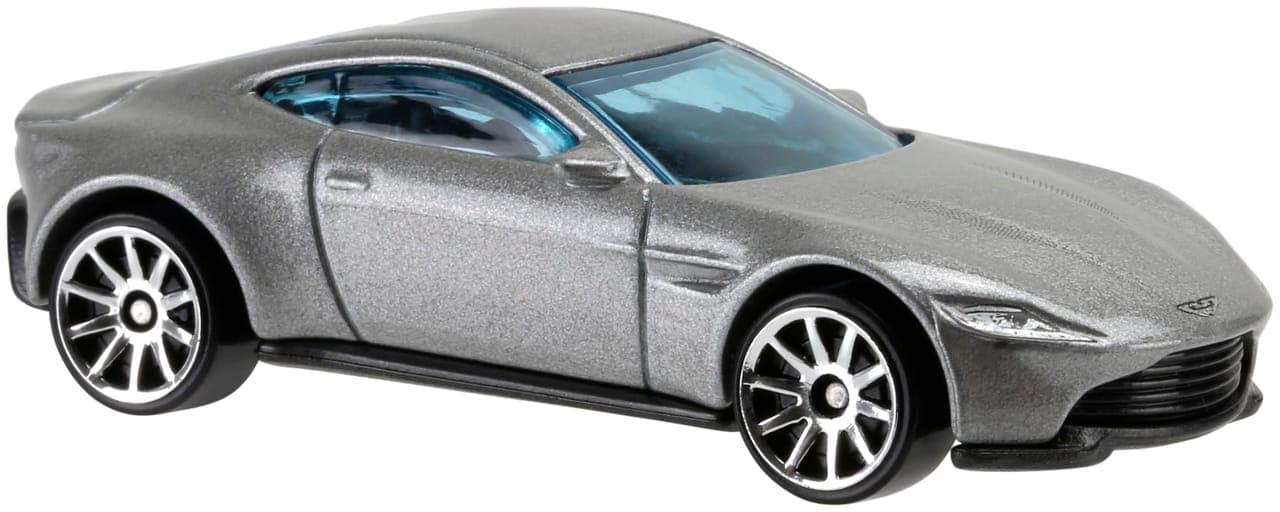 Aston Martin DB10 3