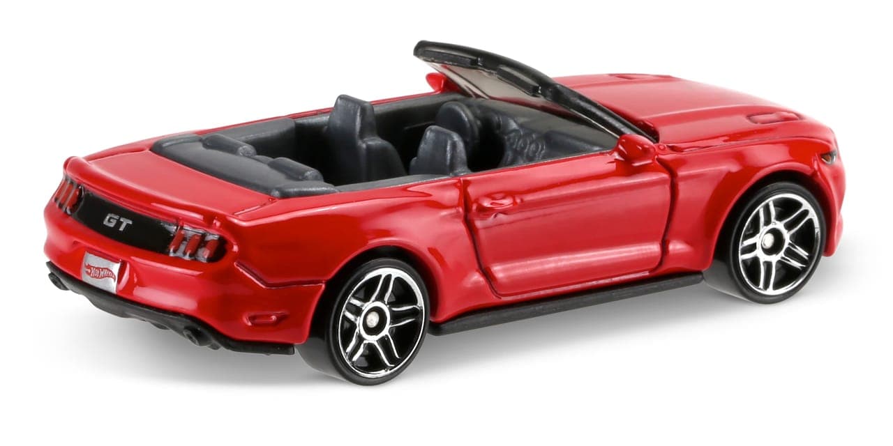 2015 Ford Mustang GT Convertible 3