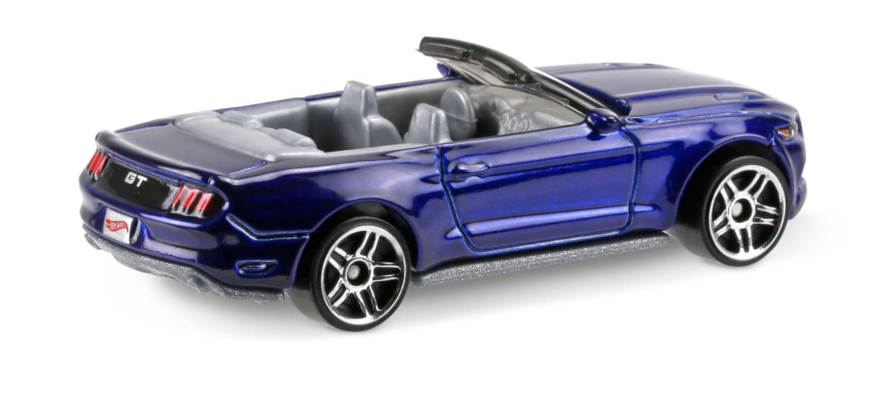 2015 Ford Mustang GT Convertible 3