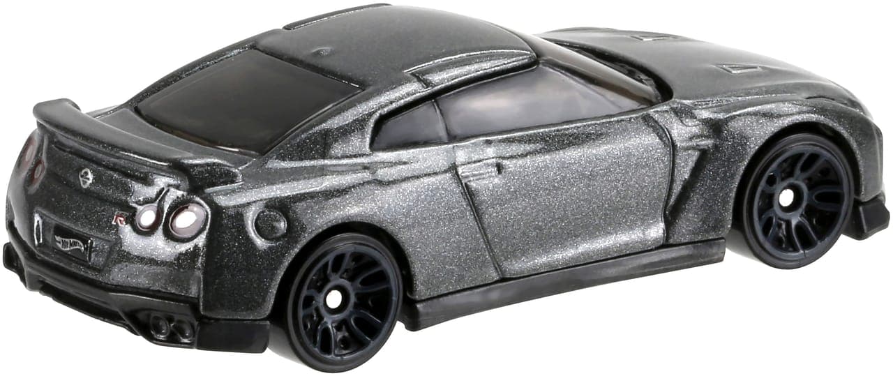 '17 Nissan GT-R (R35) 3