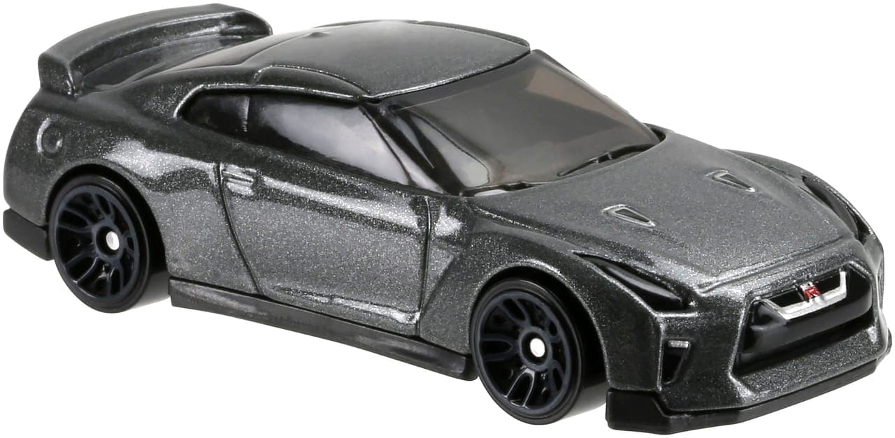 '17 Nissan GT-R (R35) 4