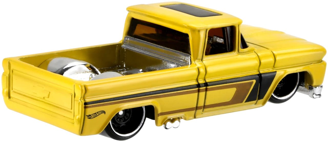 CUSTOM '62 CHEVY PICKUP 3