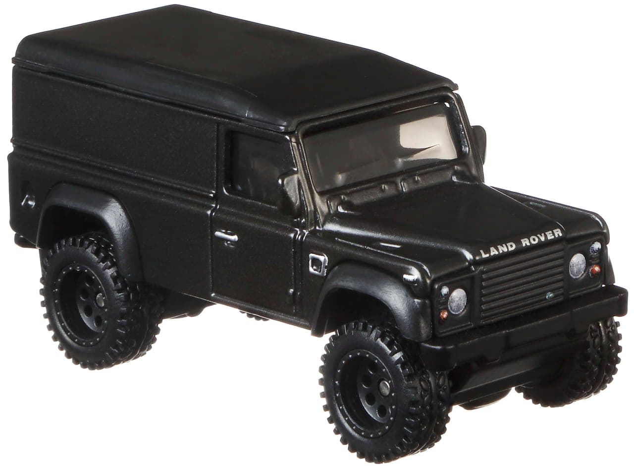 Land Rover Defender 110 Hard Top 4