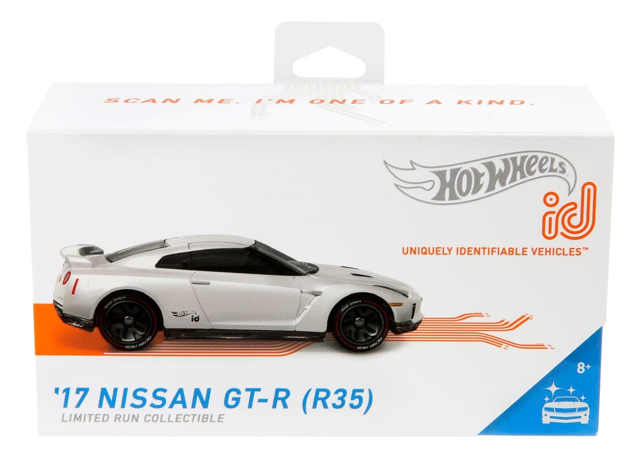 '17 Nissan GT-R (R35) 11