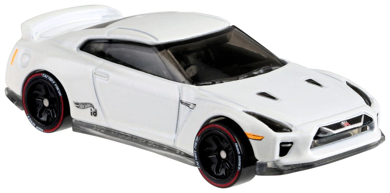 '17 Nissan GT-R (R35) 6