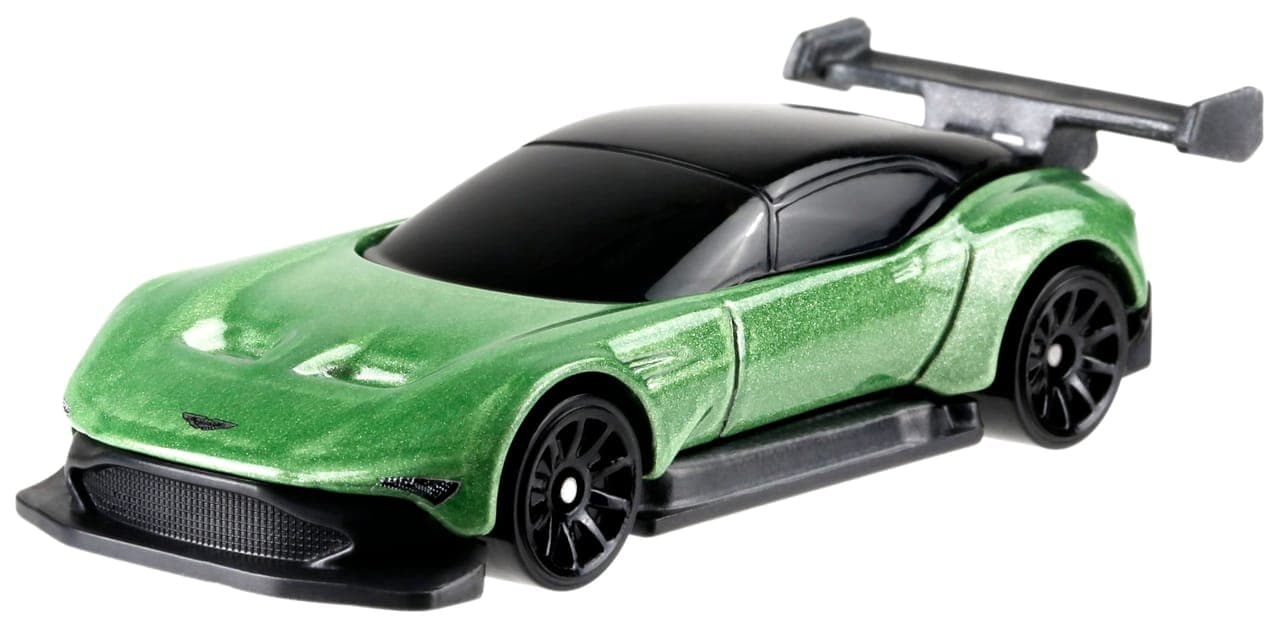 Aston Martin Vulcan 3