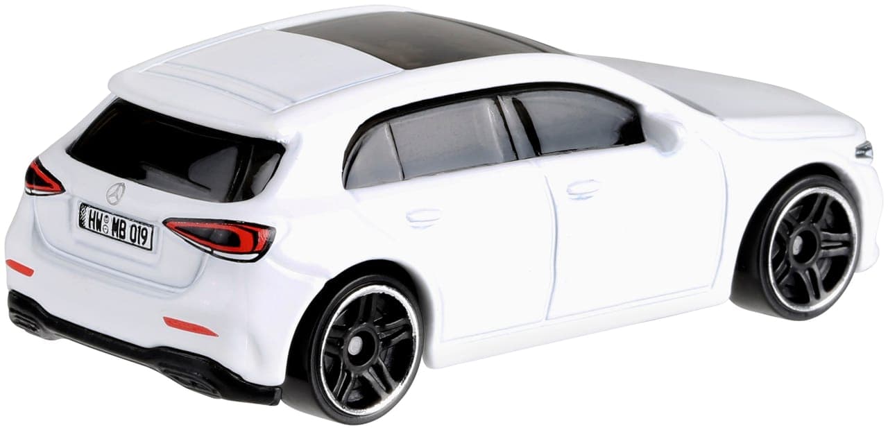 '19 Mercedes-Benz A-Class 3