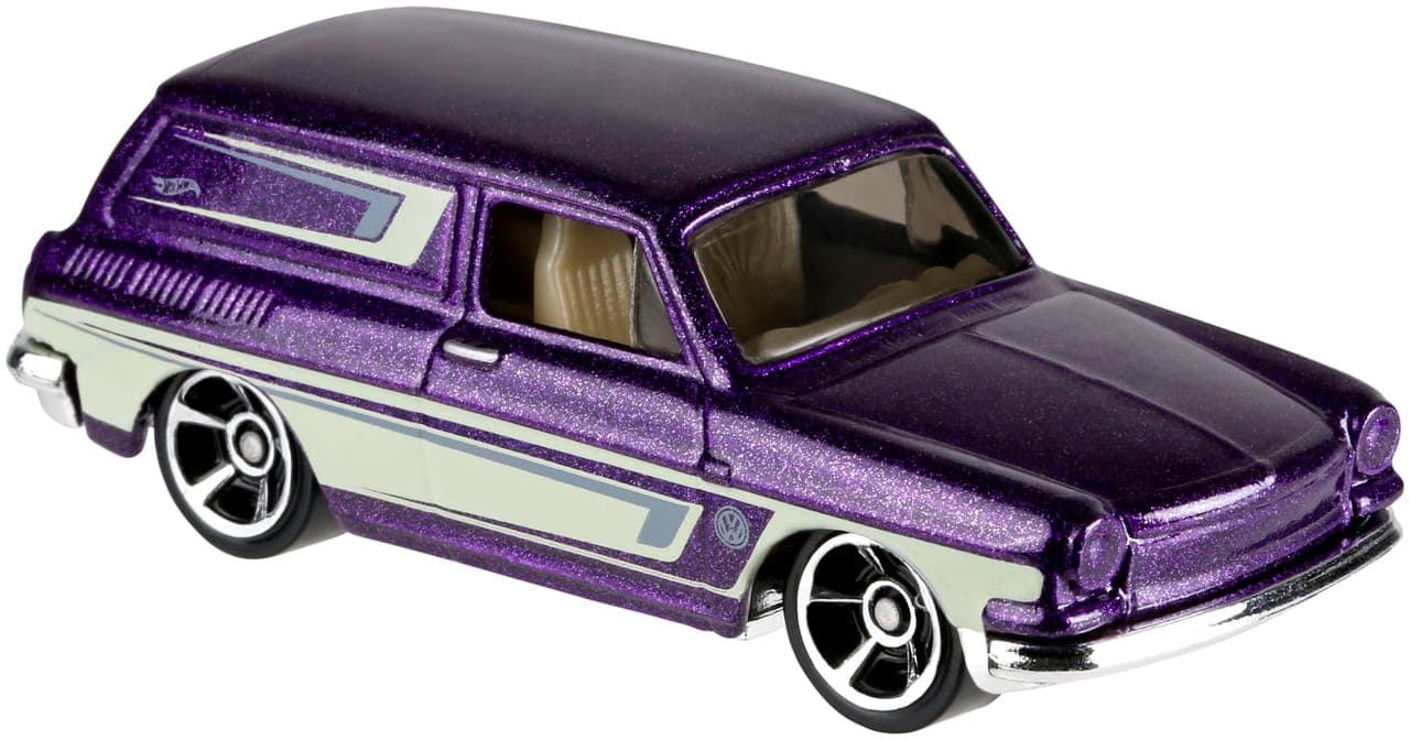 Custom '69 Volkswagen Squareback 4