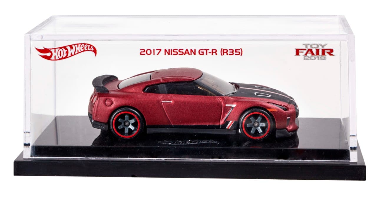 '17 Nissan GT-R (R35) 2