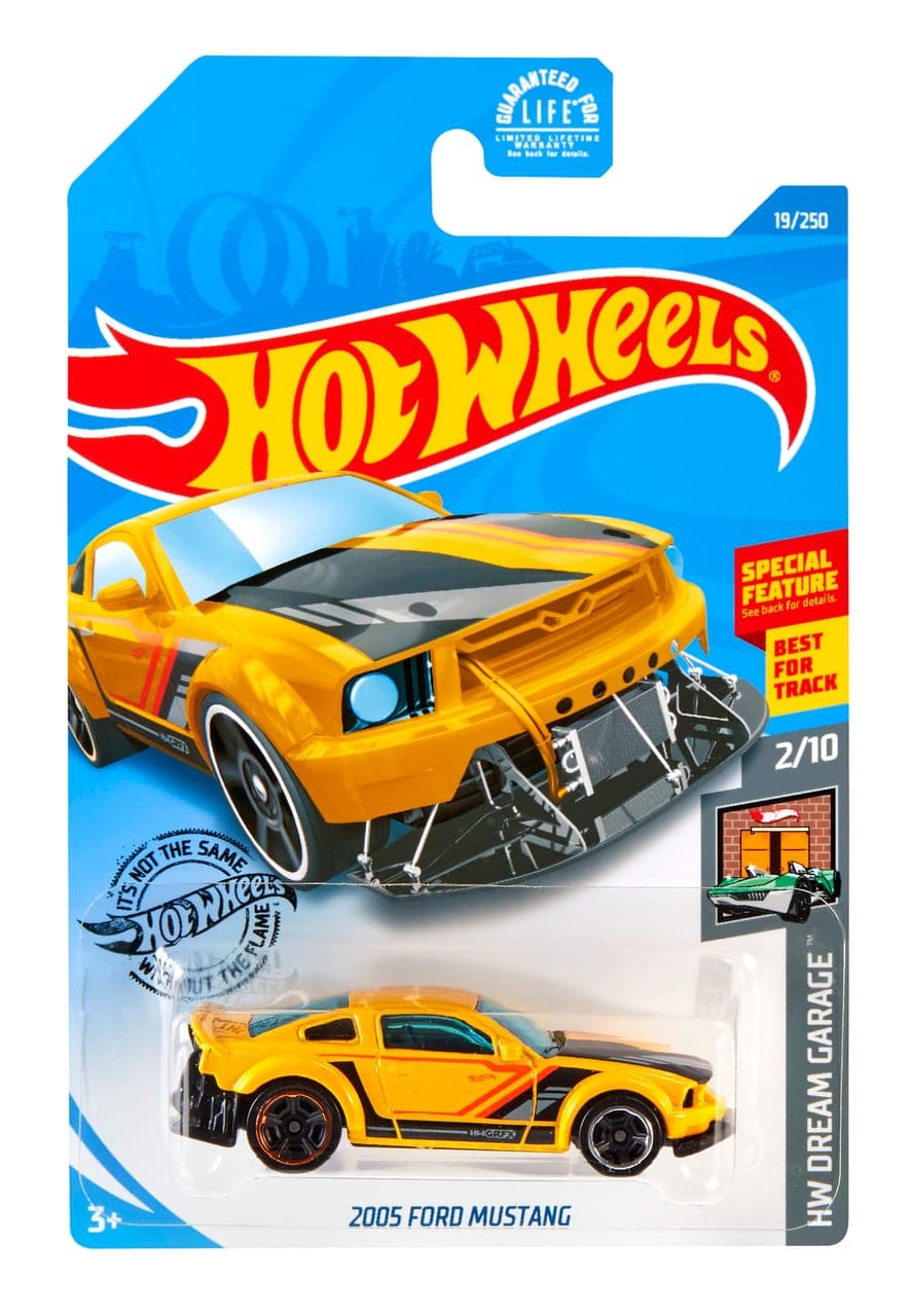 2005 Ford Mustang 2