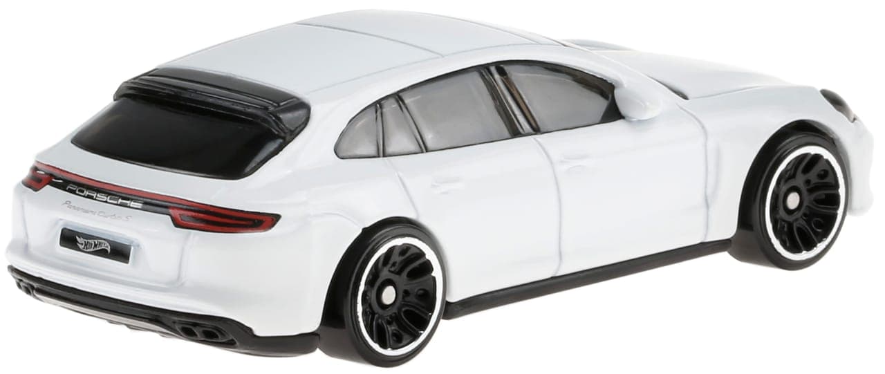 Porsche Panamera Turbo S E-Hybrid Sport Turismo 3