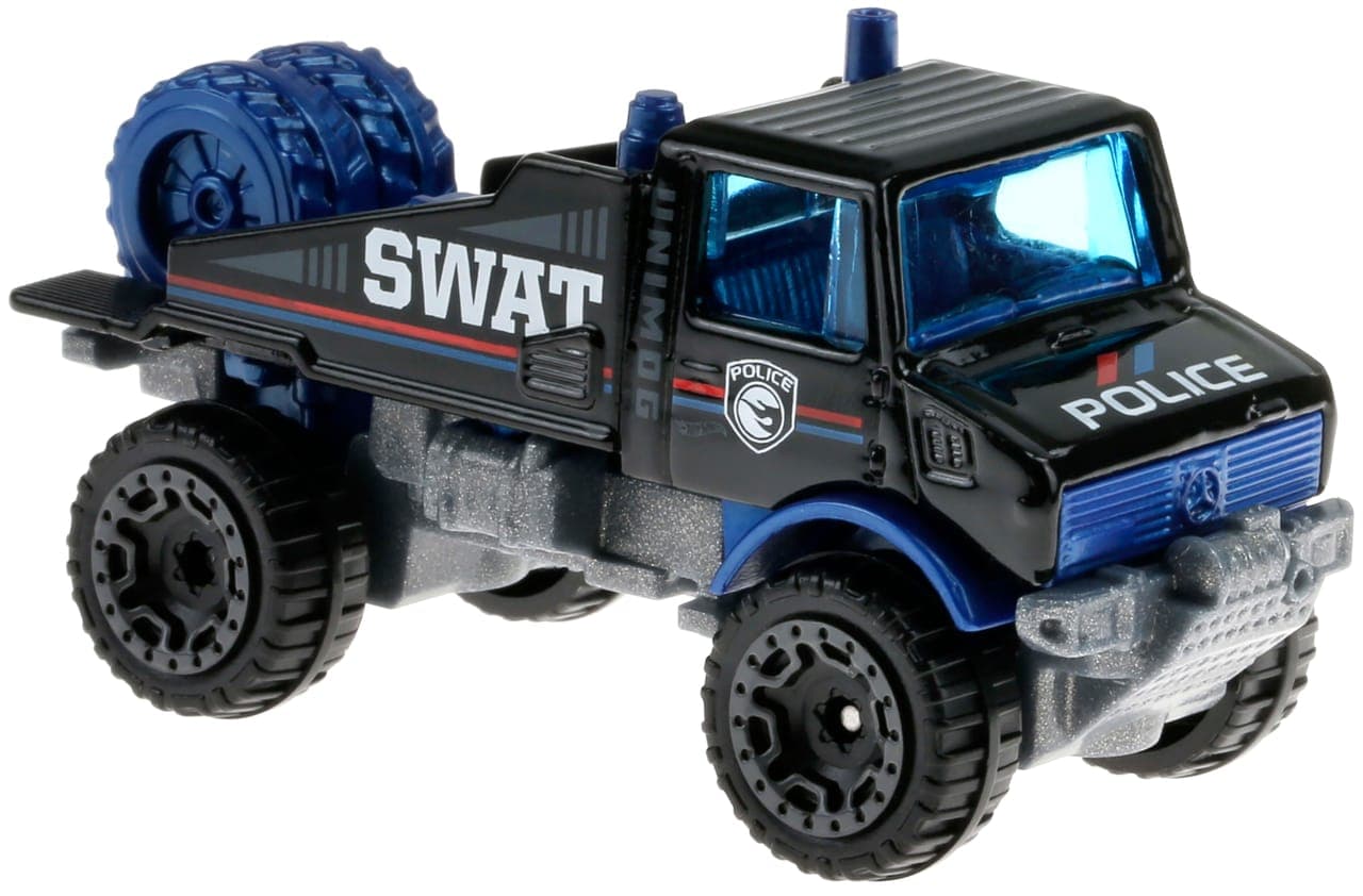MERCEDES-BENZ UNIMOG 1300 4