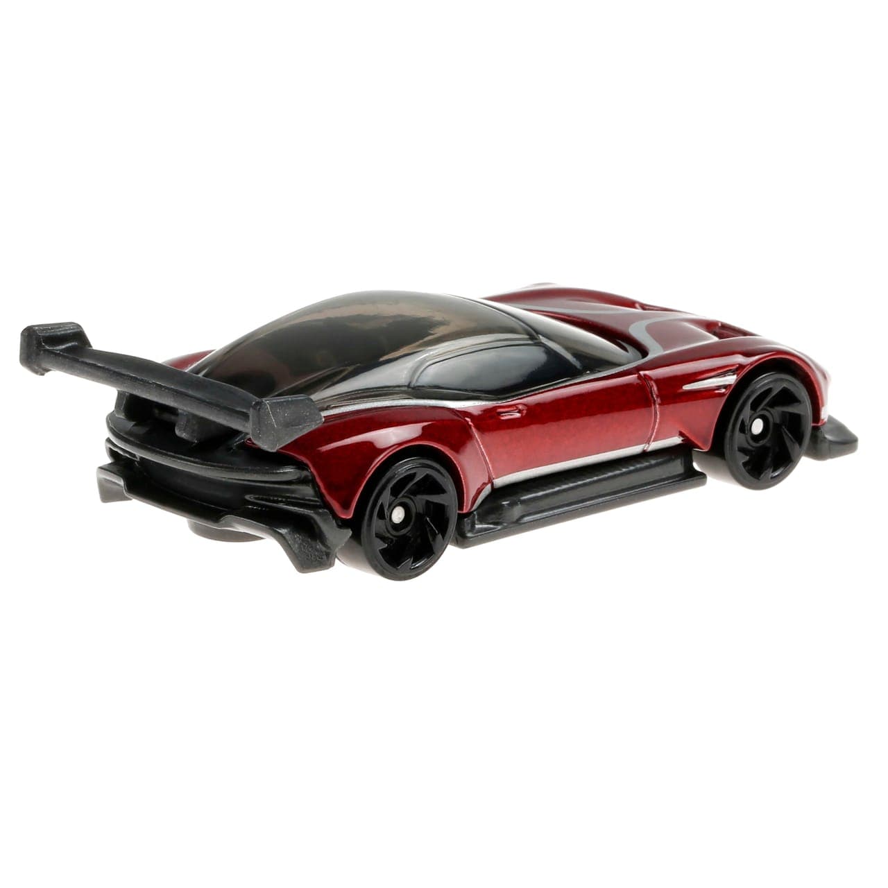 Aston Martin Vulcan 3