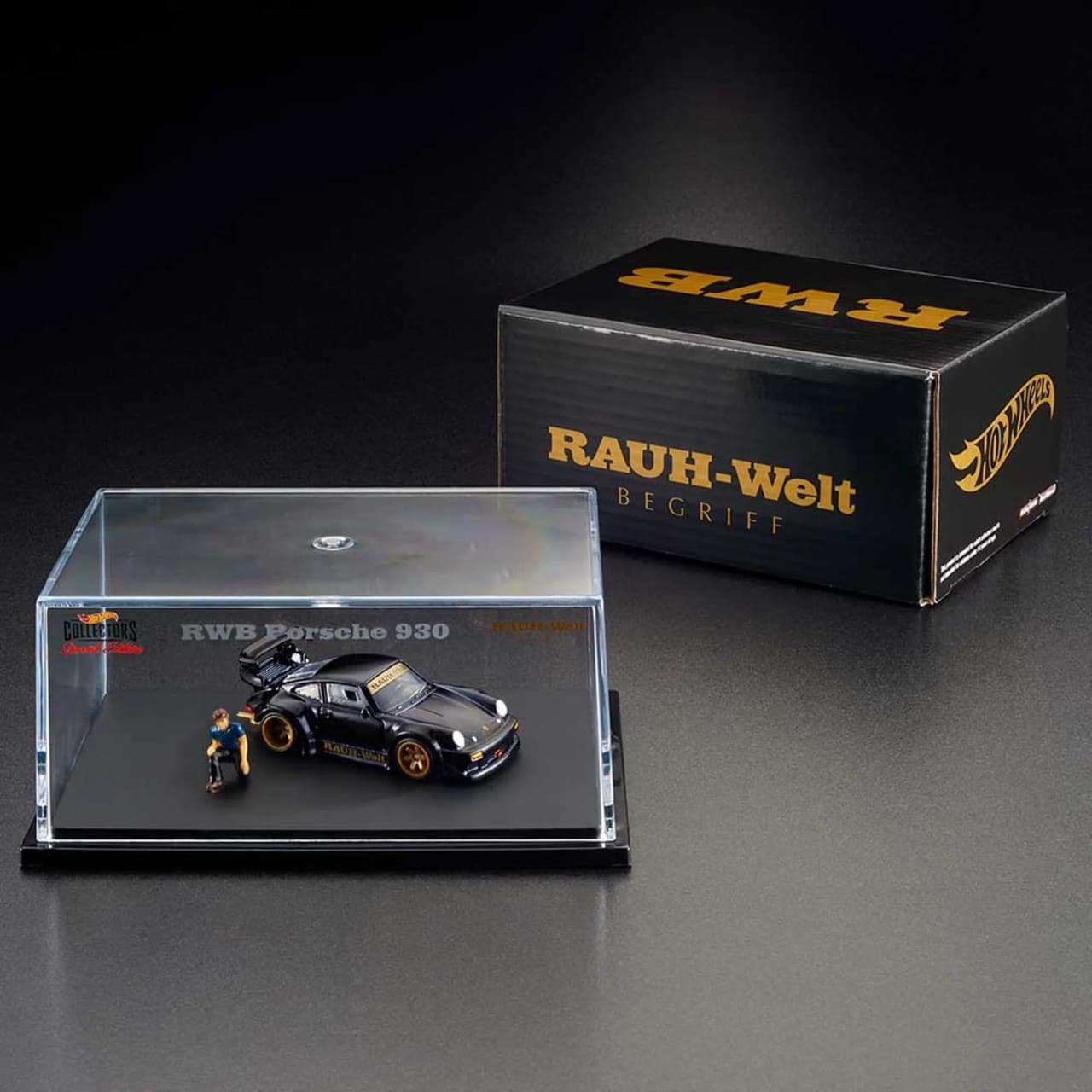 RWB PORSCHE 930 W/ AKIRA NAKAI FIGURINE 3