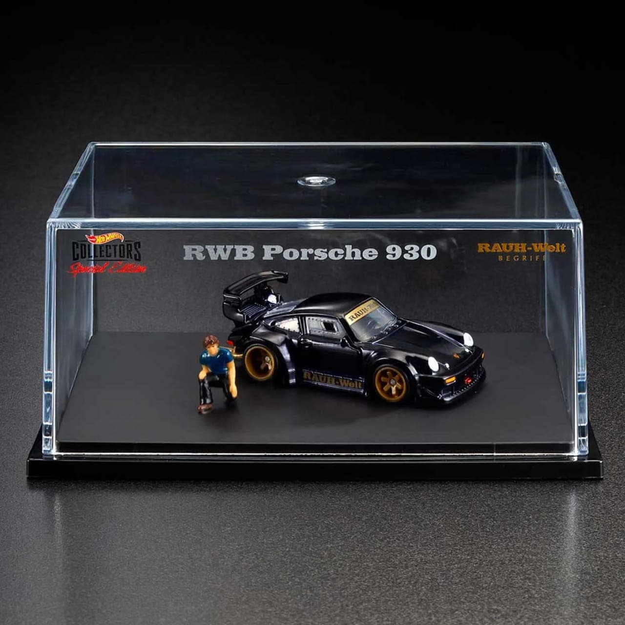 RWB PORSCHE 930 W/ AKIRA NAKAI FIGURINE 4