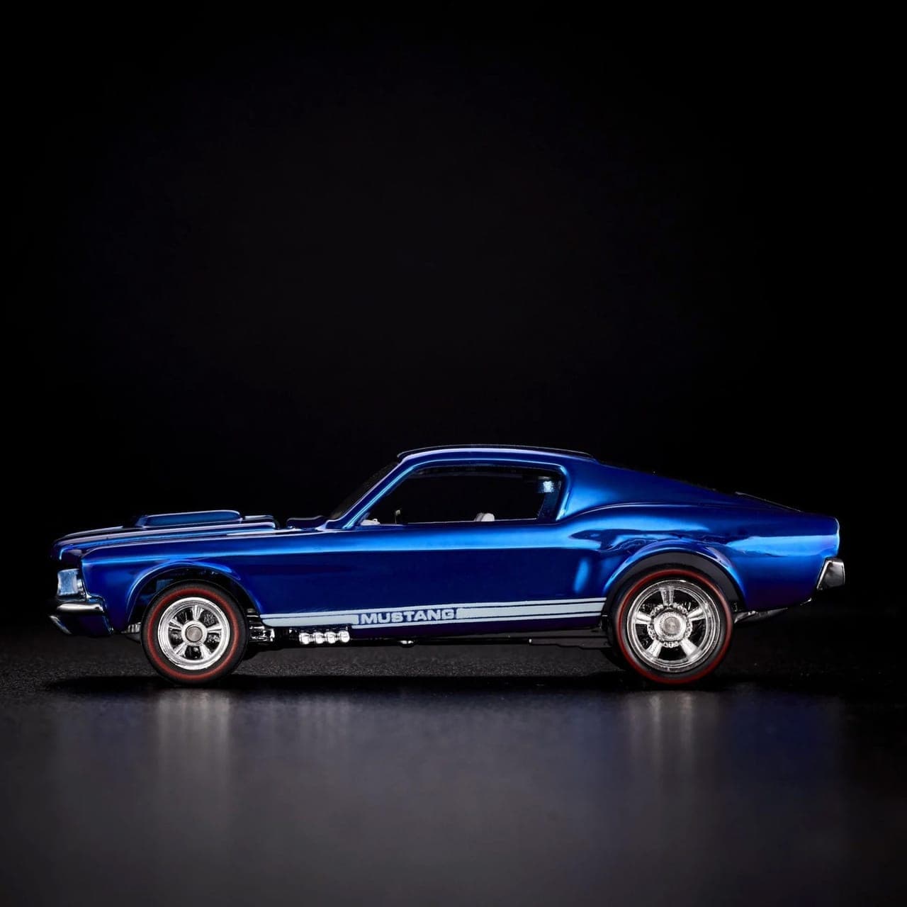 Custom Mustang 6