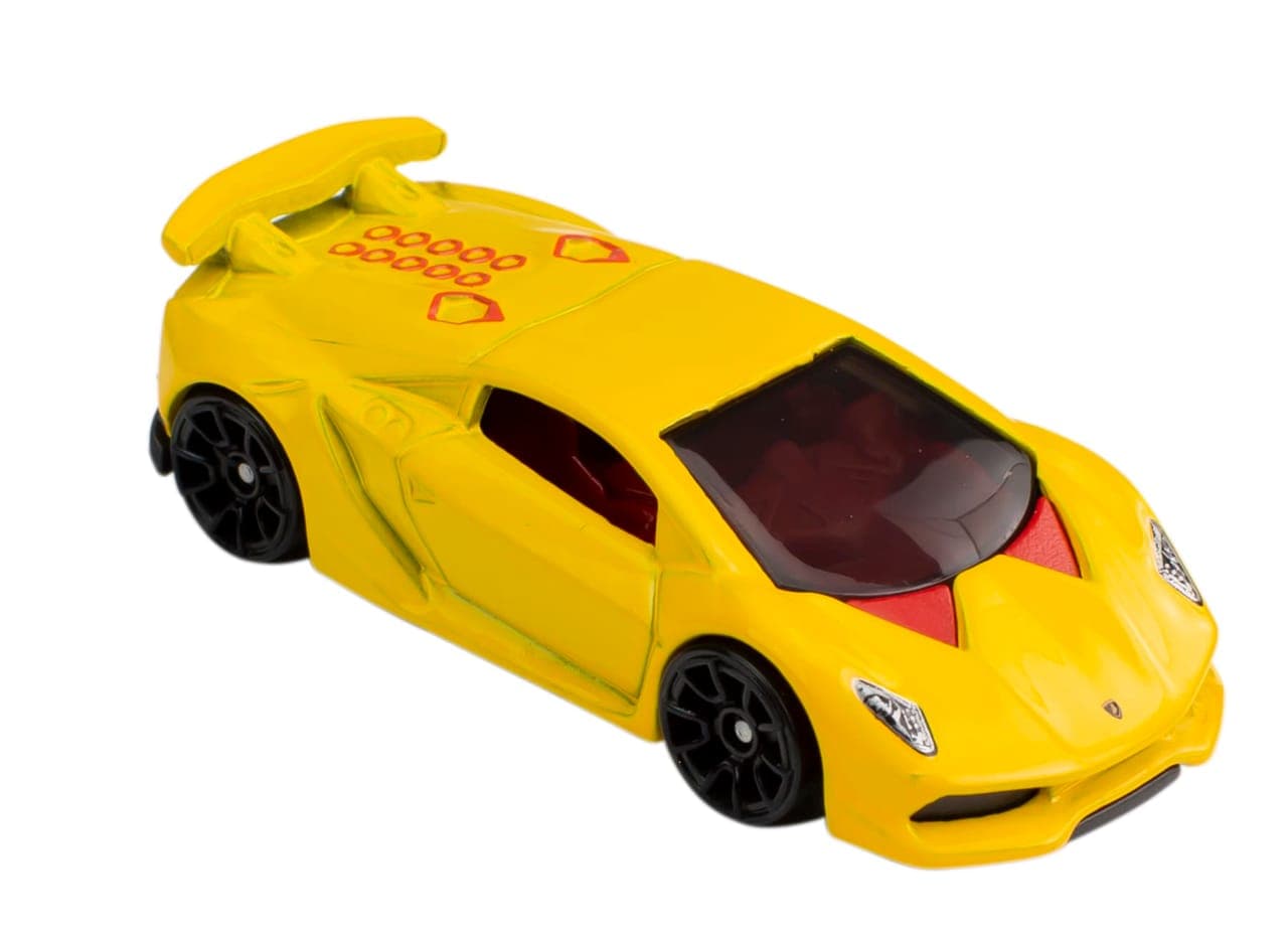 Lamborghini Sesto Elemento 4