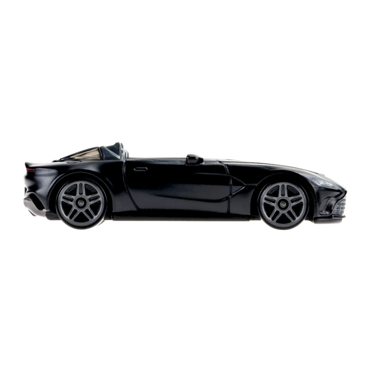 Aston Martin V12 Speedster 5