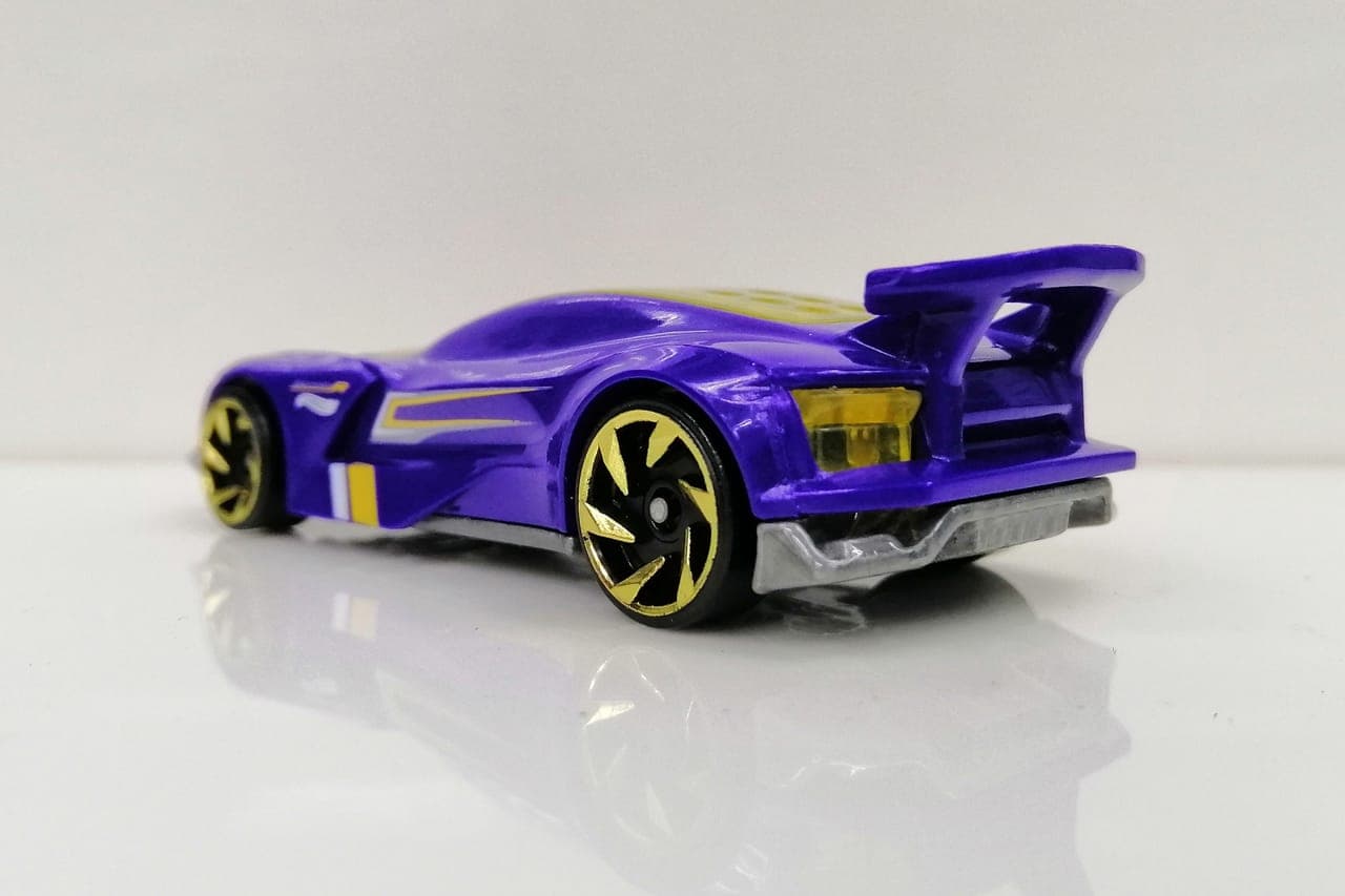 Gazella R 3