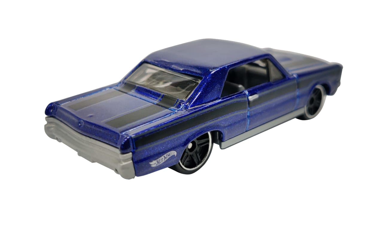 '65 Pontiac GTO 2
