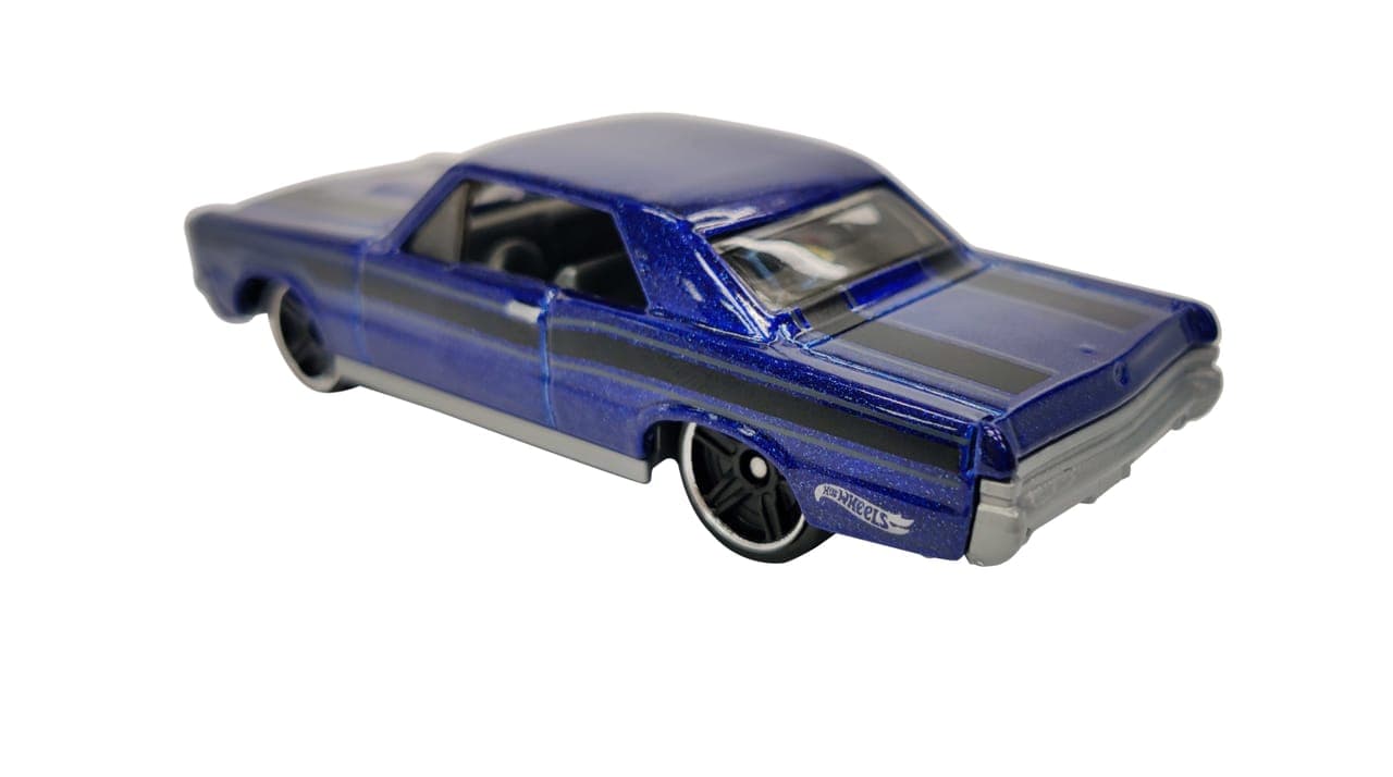 '65 Pontiac GTO 3