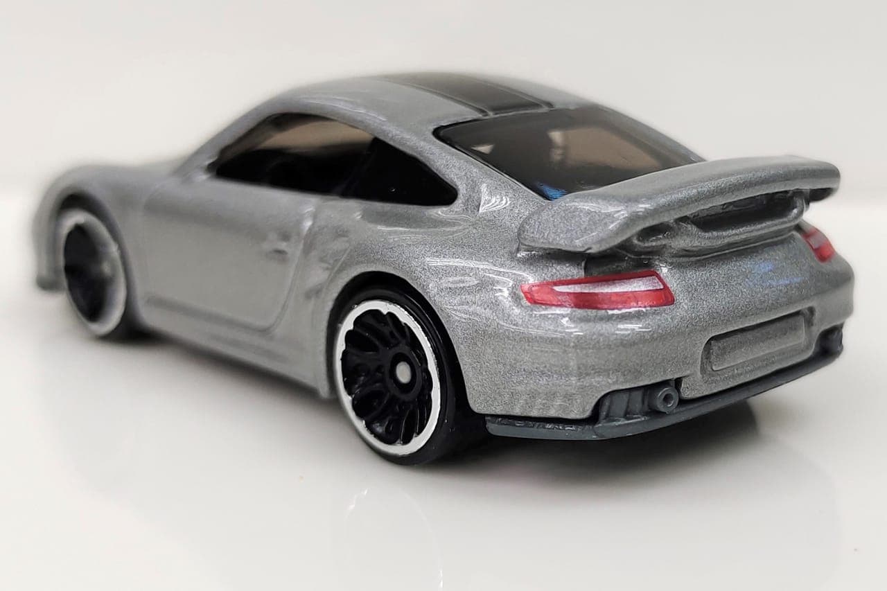 Porsche 911 GT2 3