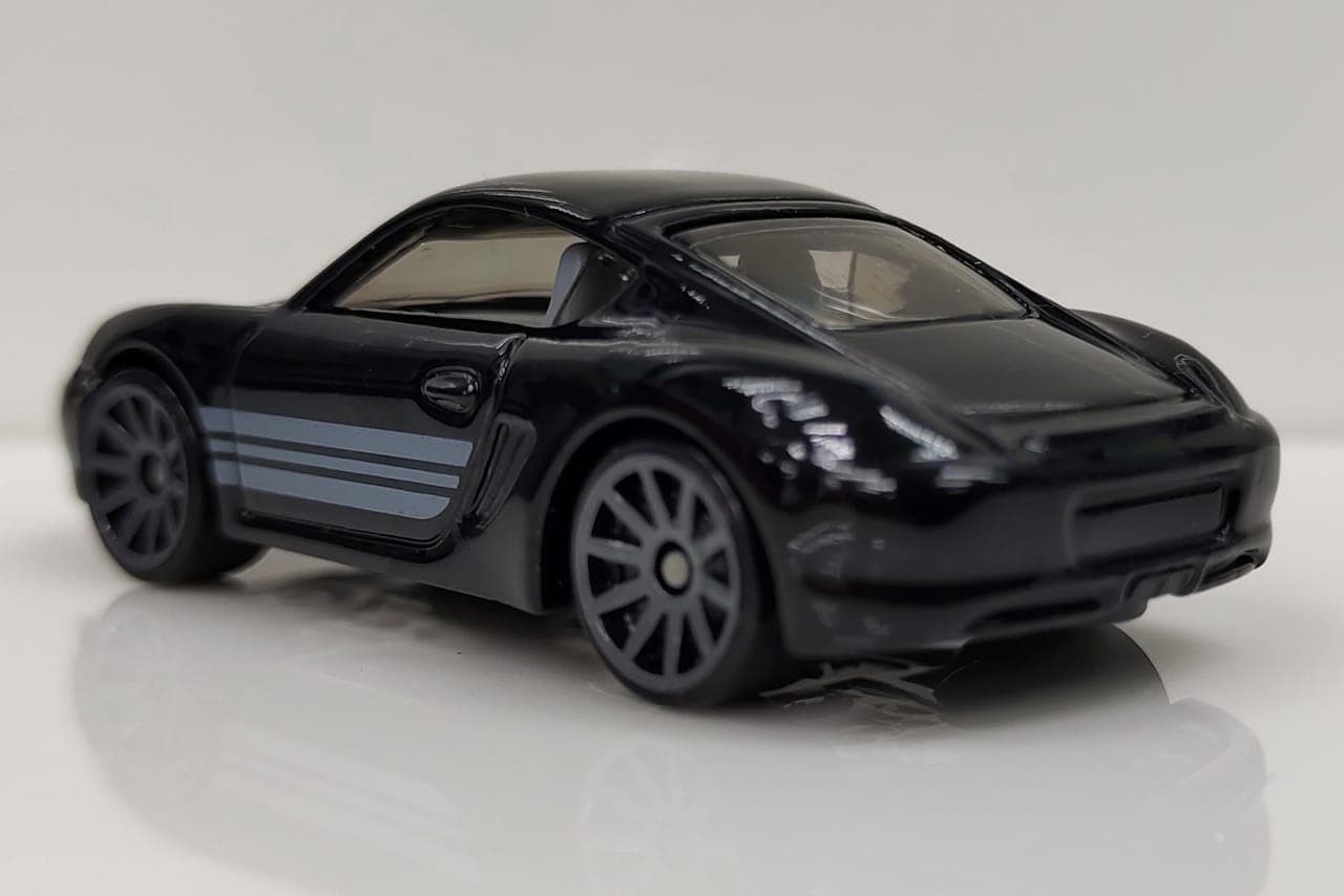 Porsche Cayman S 3