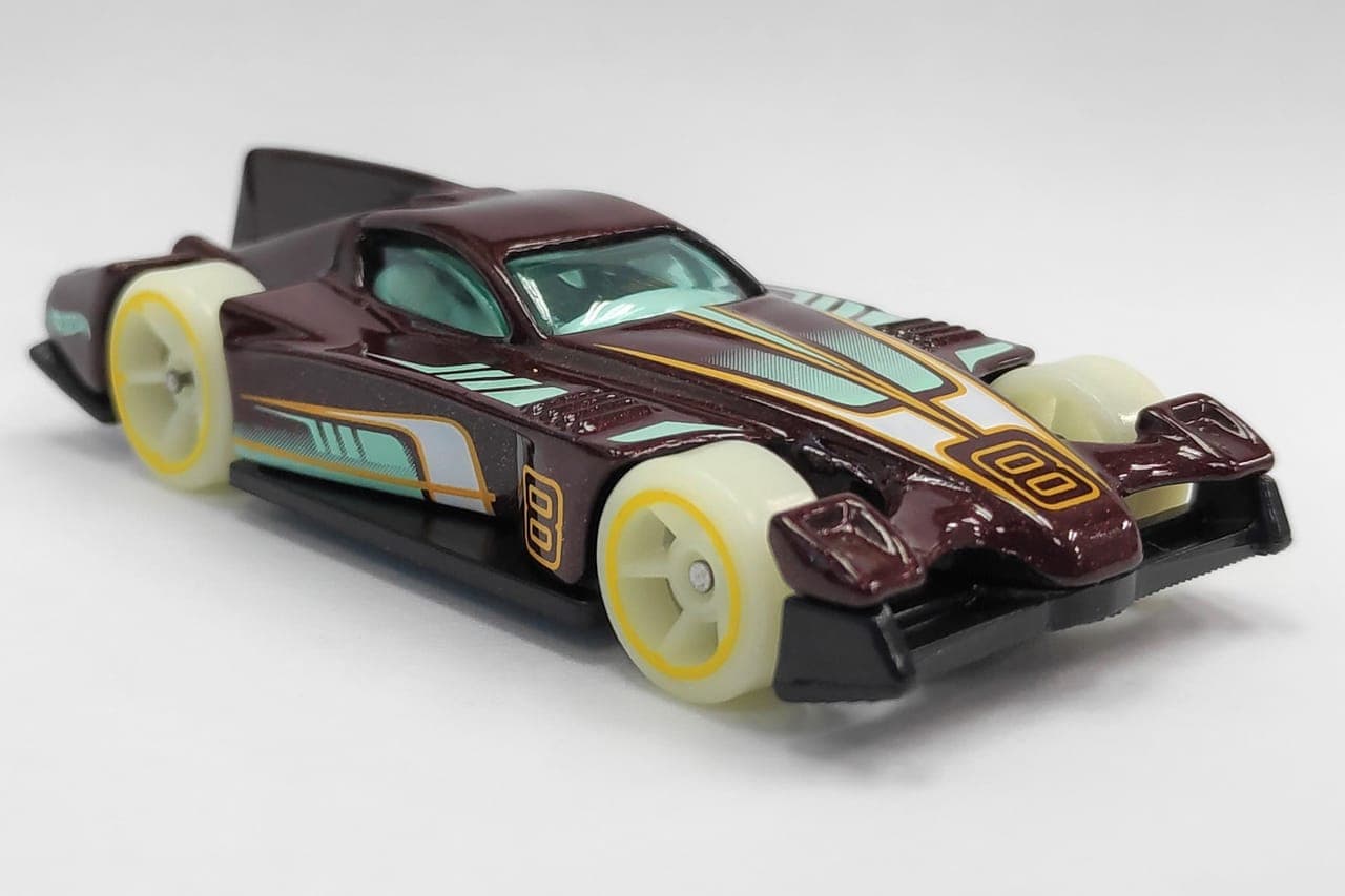 Formul8r 8