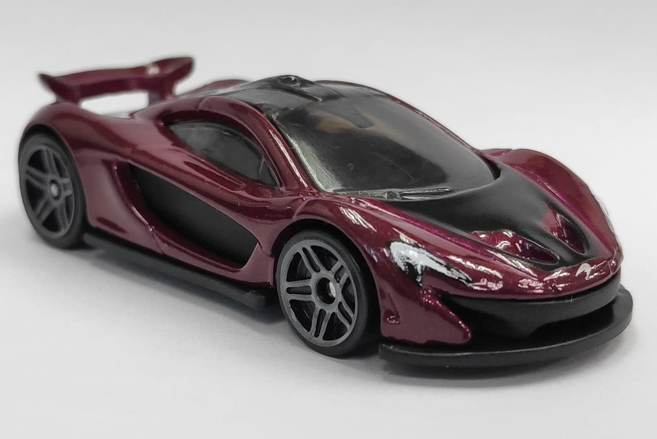 McLaren P1 8