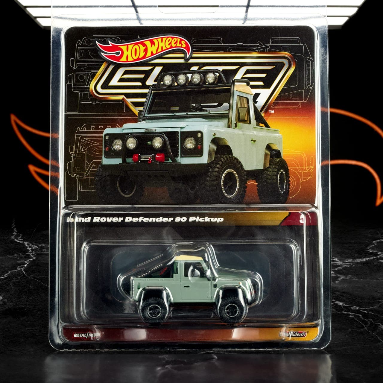 Land Rover Defender 90 Pickup 2