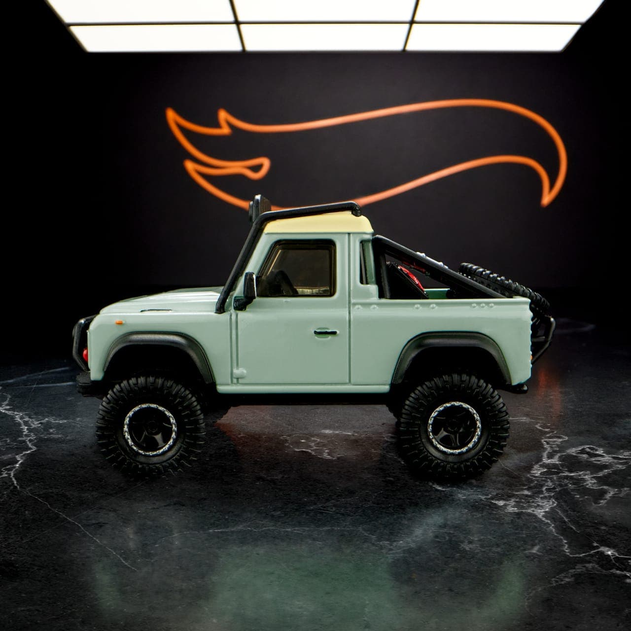 Land Rover Defender 90 Pickup 5