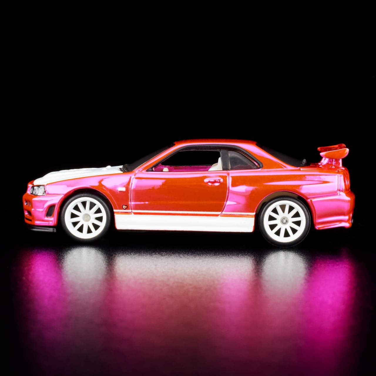 Nissan Skyline GT-R (BNR34) 8