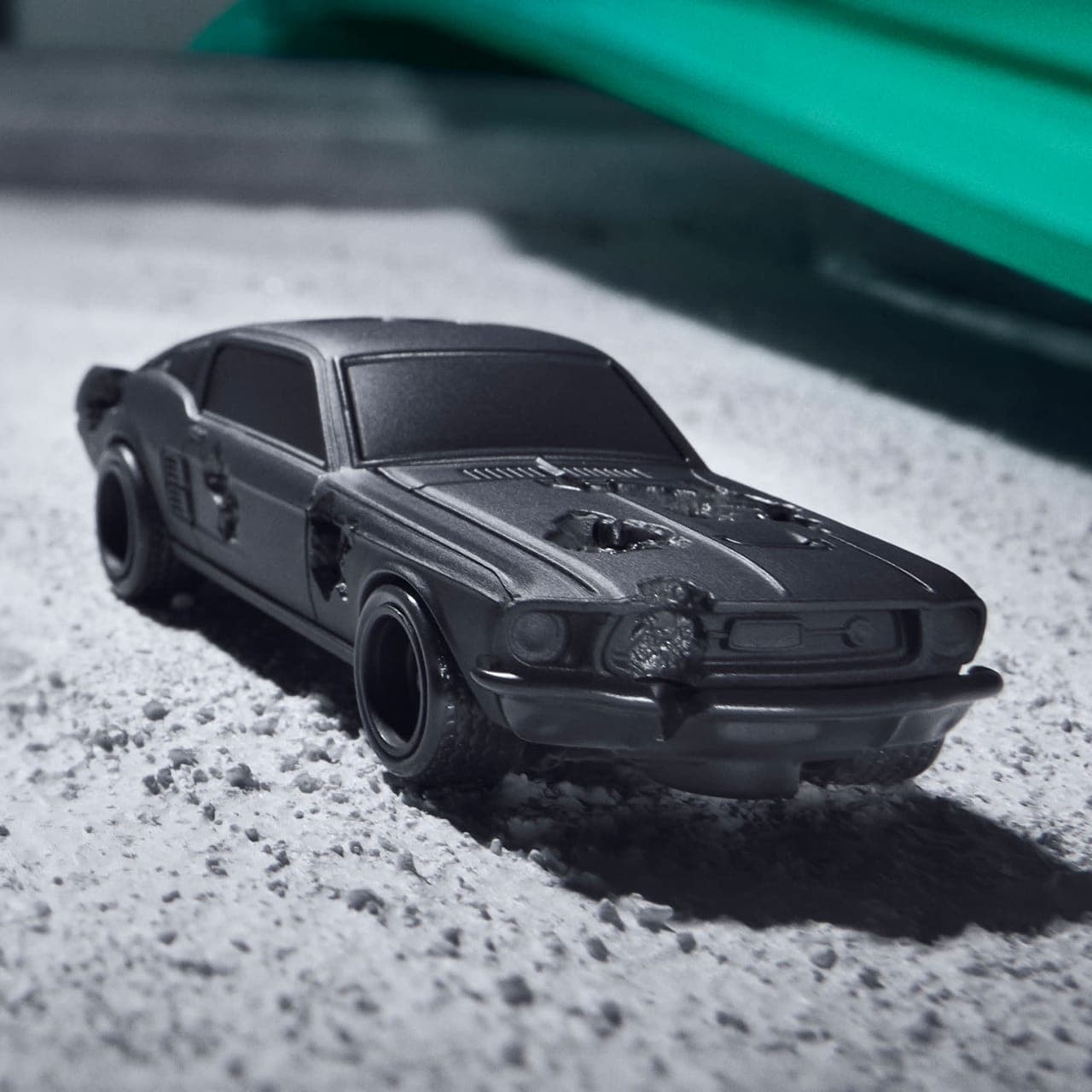 ERODED MUSTANG