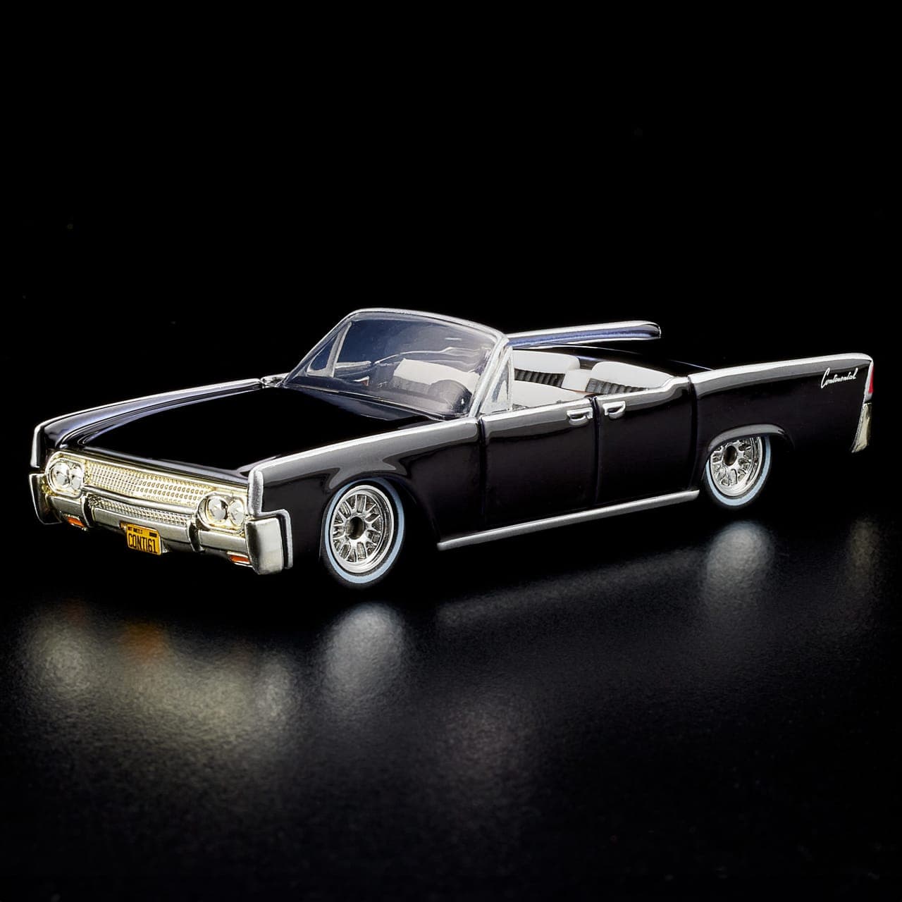 '61 LINCOLN CONTINENTAL 