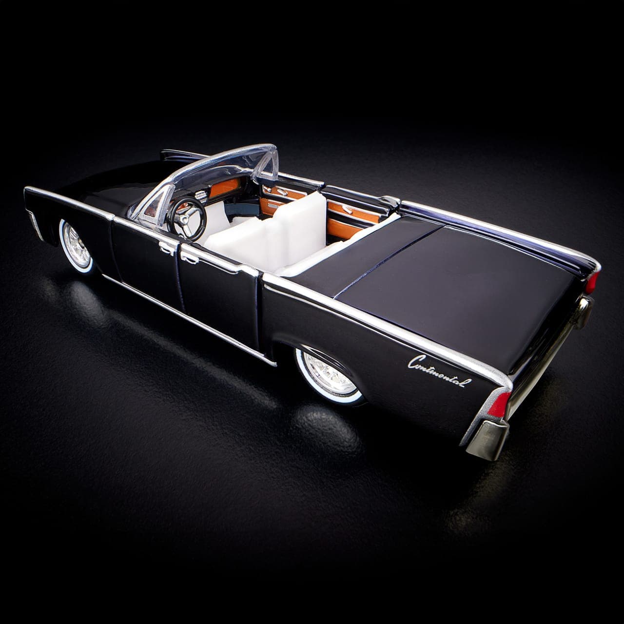 '61 LINCOLN CONTINENTAL  11