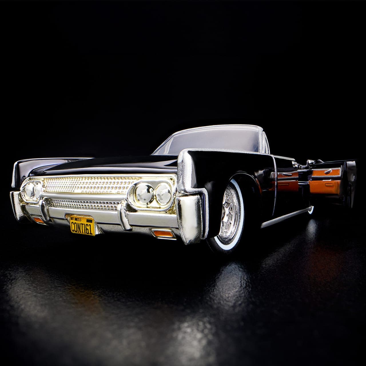 '61 LINCOLN CONTINENTAL  13