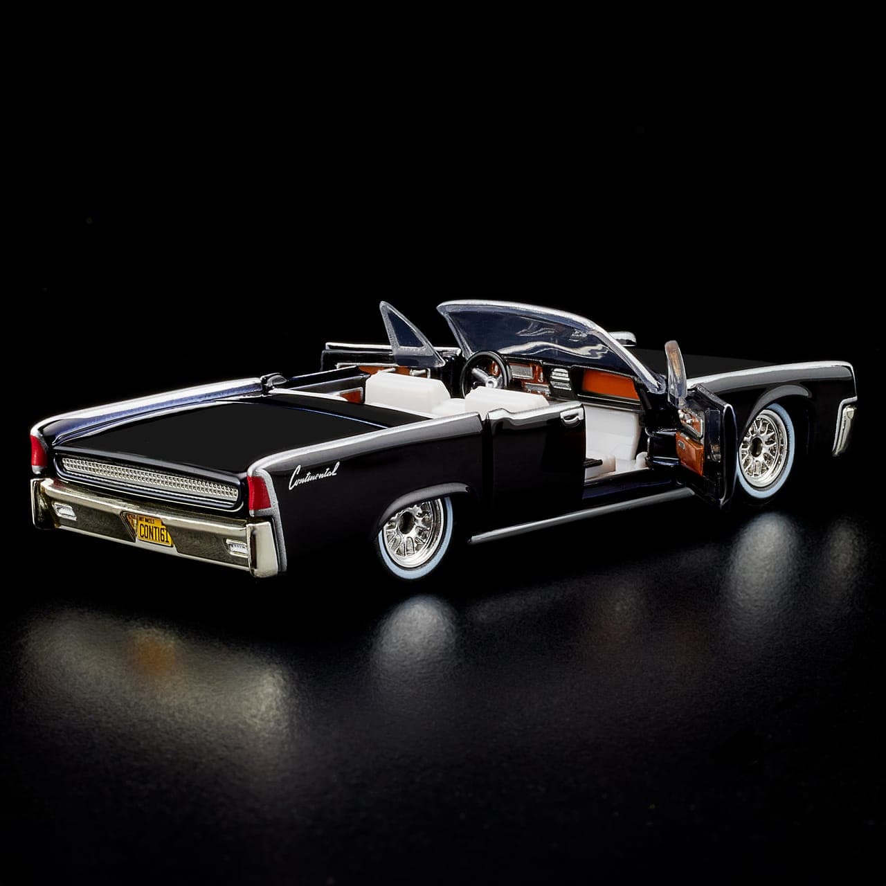 '61 LINCOLN CONTINENTAL  5