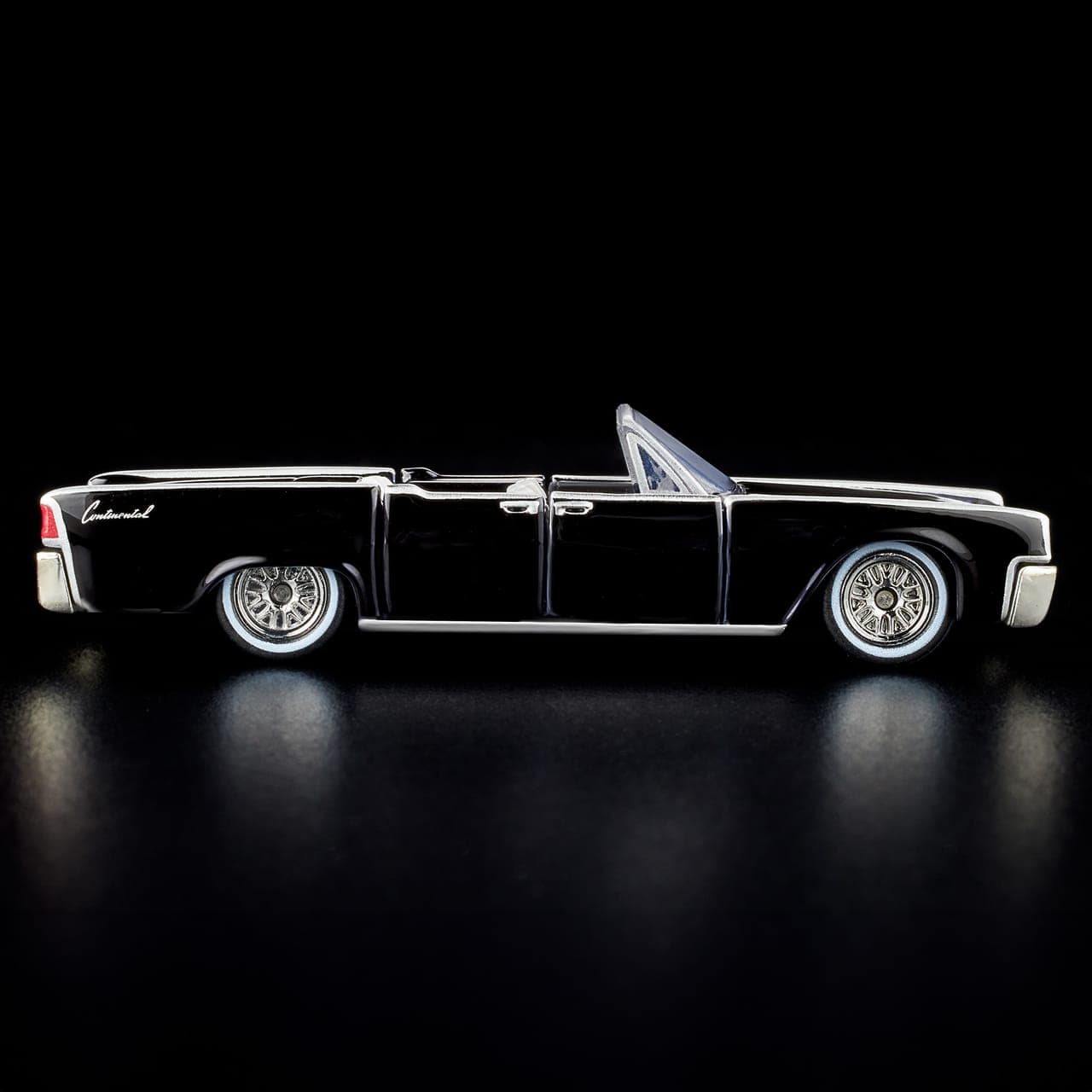 '61 LINCOLN CONTINENTAL  9