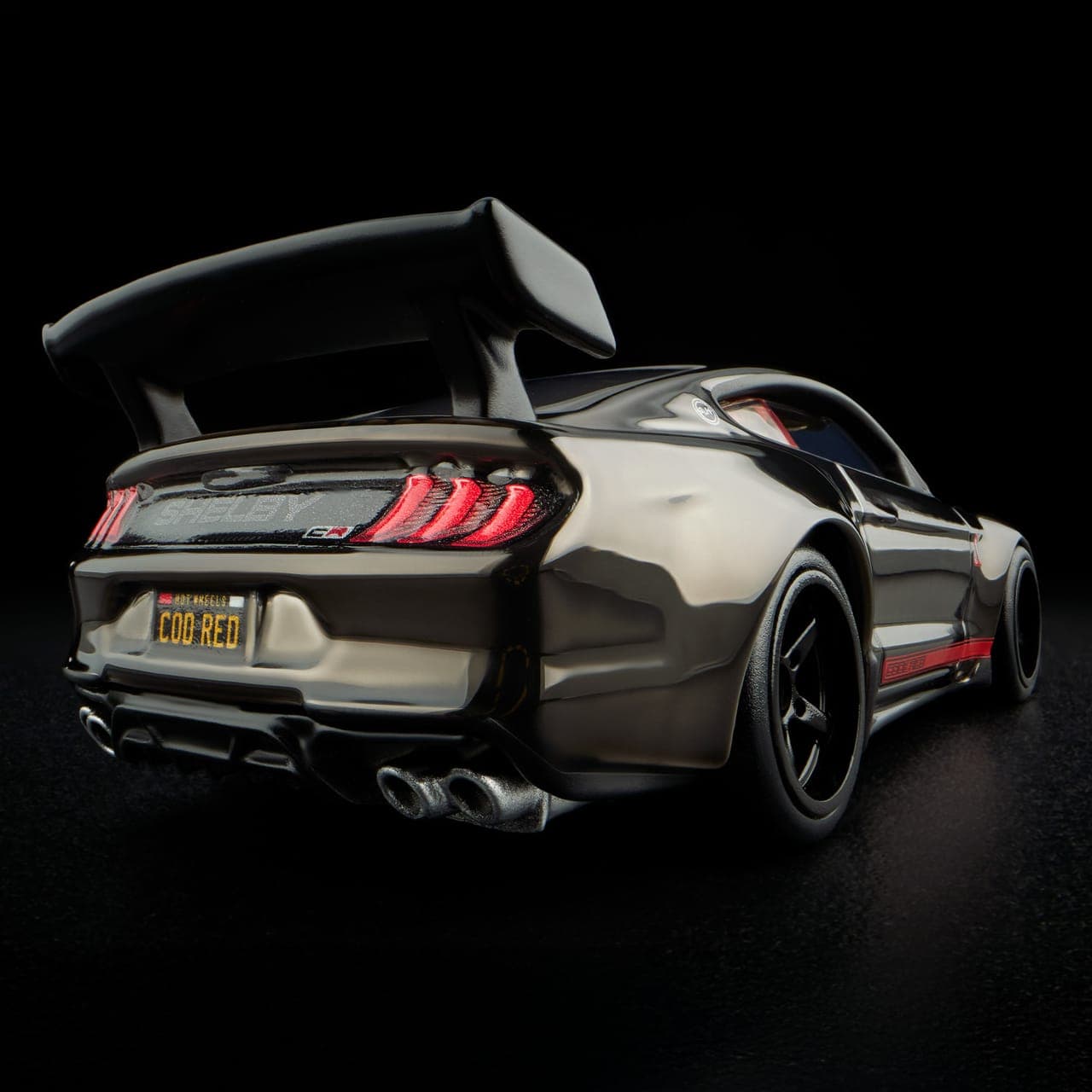 2022 Ford Mustang Shelby GT500 Code Red 16