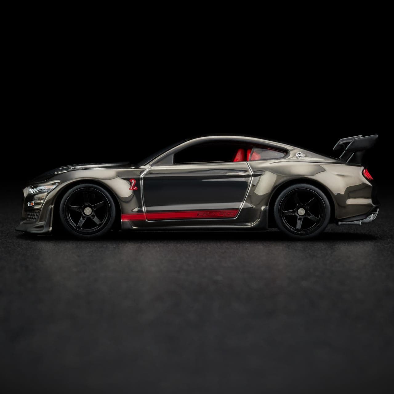 2022 Ford Mustang Shelby GT500 Code Red 8