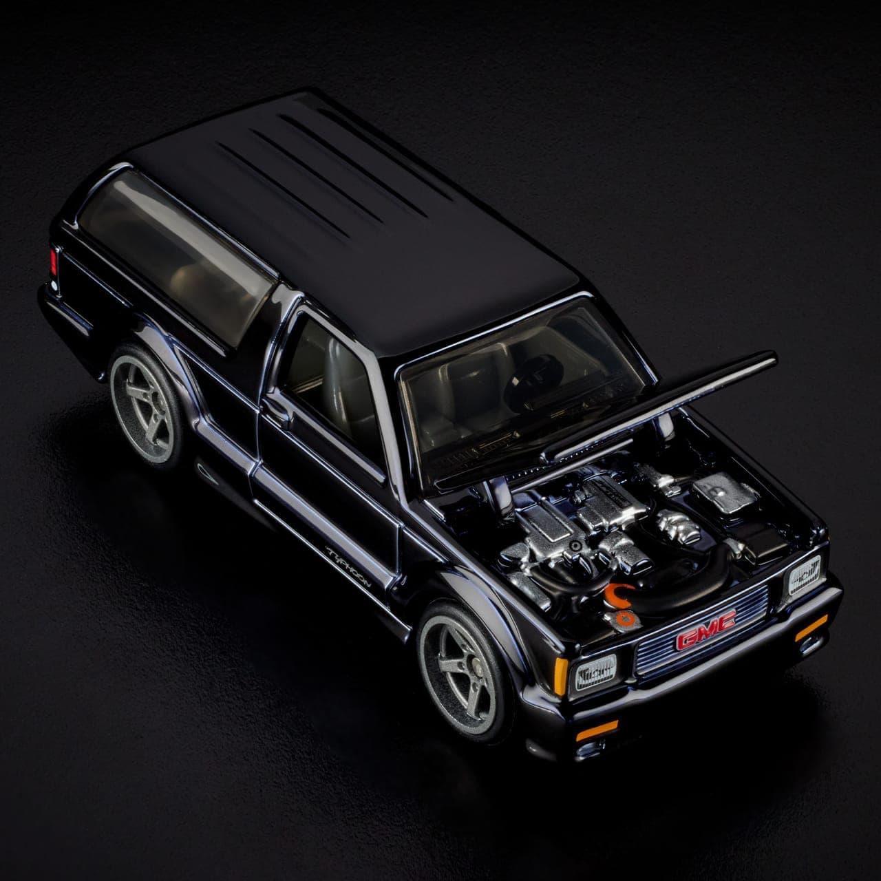 1992 GMC Typhoon 10
