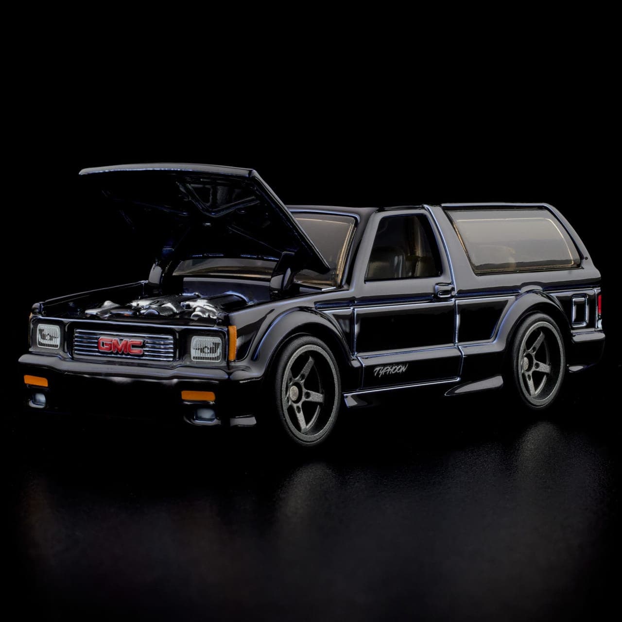1992 GMC Typhoon 11