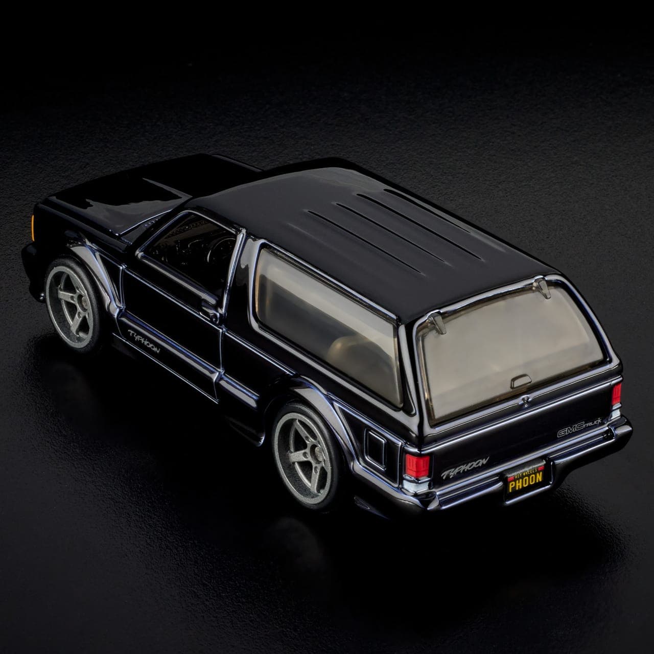 1992 GMC Typhoon 13