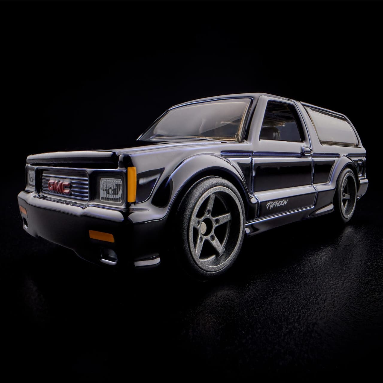 1992 GMC Typhoon 19
