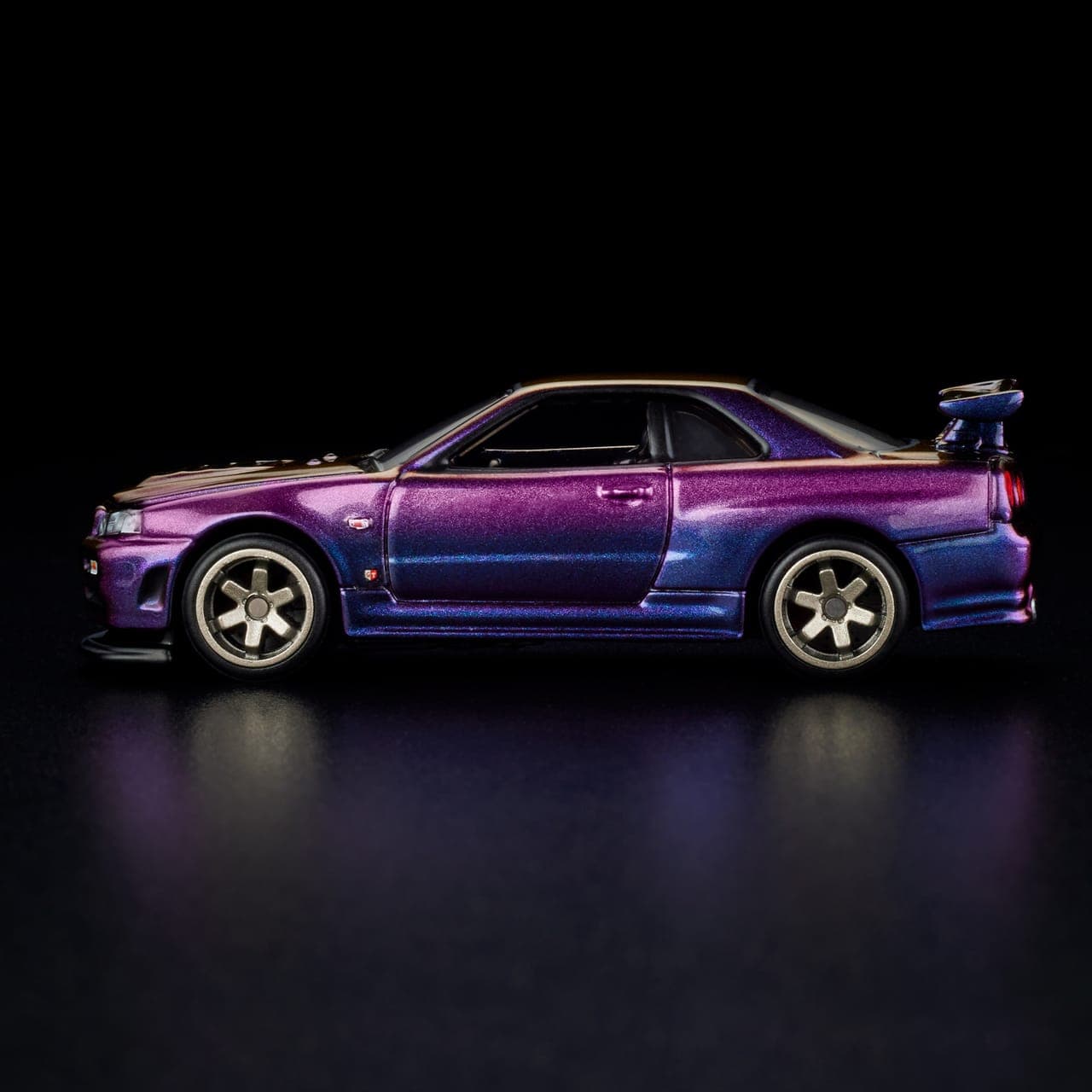 NISSAN SKYLINE GT-R (R34) 5